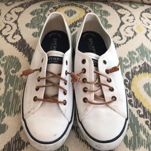 Sperry Topsiders size 8